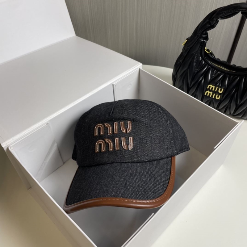 MIUMIU